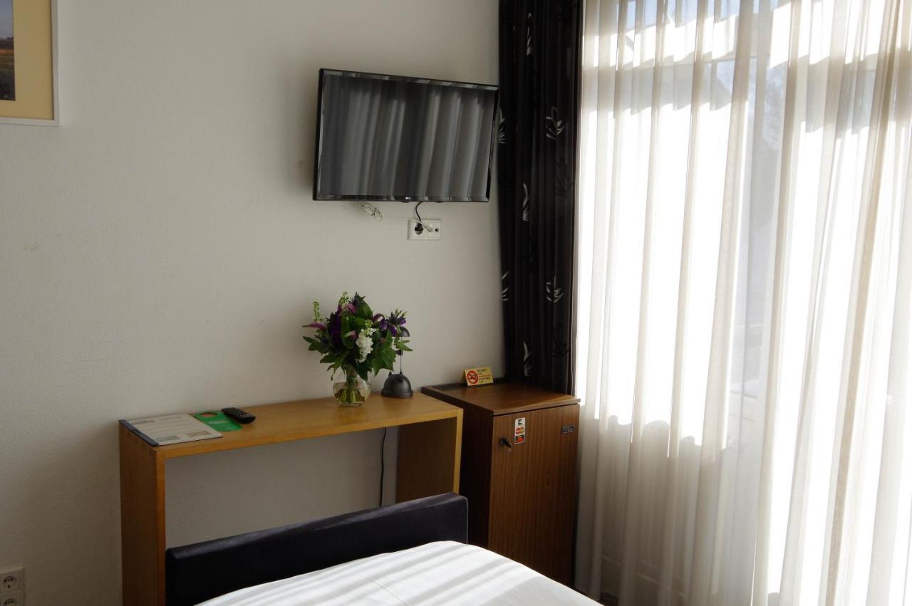 Hotel And Restaurant Van Saaze Kraggenburg Luaran gambar