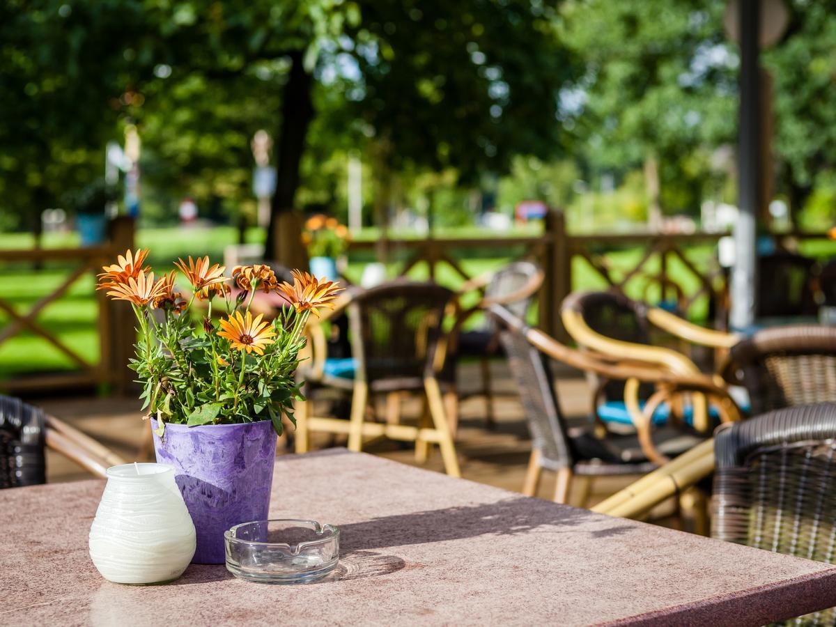 Hotel And Restaurant Van Saaze Kraggenburg Luaran gambar